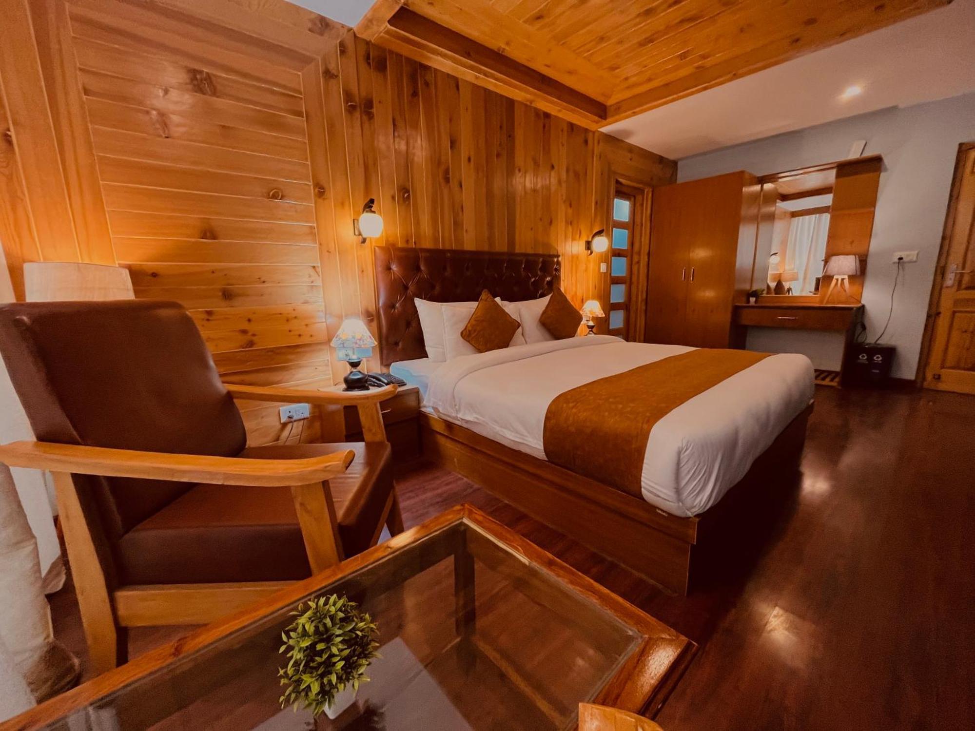 Vista Resort, Manali - ! Near Mall Road !! Hot & Cold Ac Rooms !! Best Selling !! Big Parking !! Luxury Collection !! Open Terrace !! Lift !! Playing Zone !! Property Of The Year ! Exterior foto