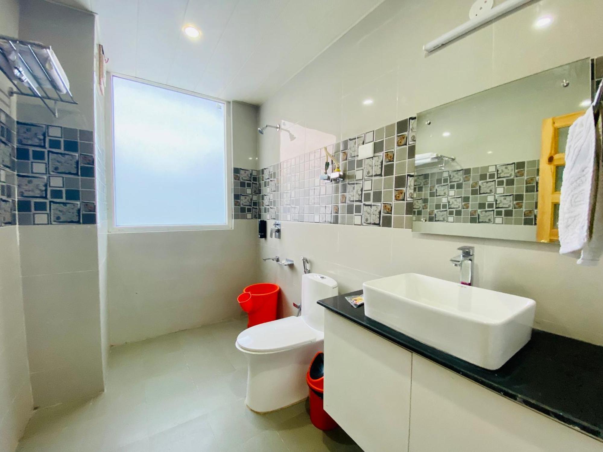 Vista Resort, Manali - ! Near Mall Road !! Hot & Cold Ac Rooms !! Best Selling !! Big Parking !! Luxury Collection !! Open Terrace !! Lift !! Playing Zone !! Property Of The Year ! Exterior foto