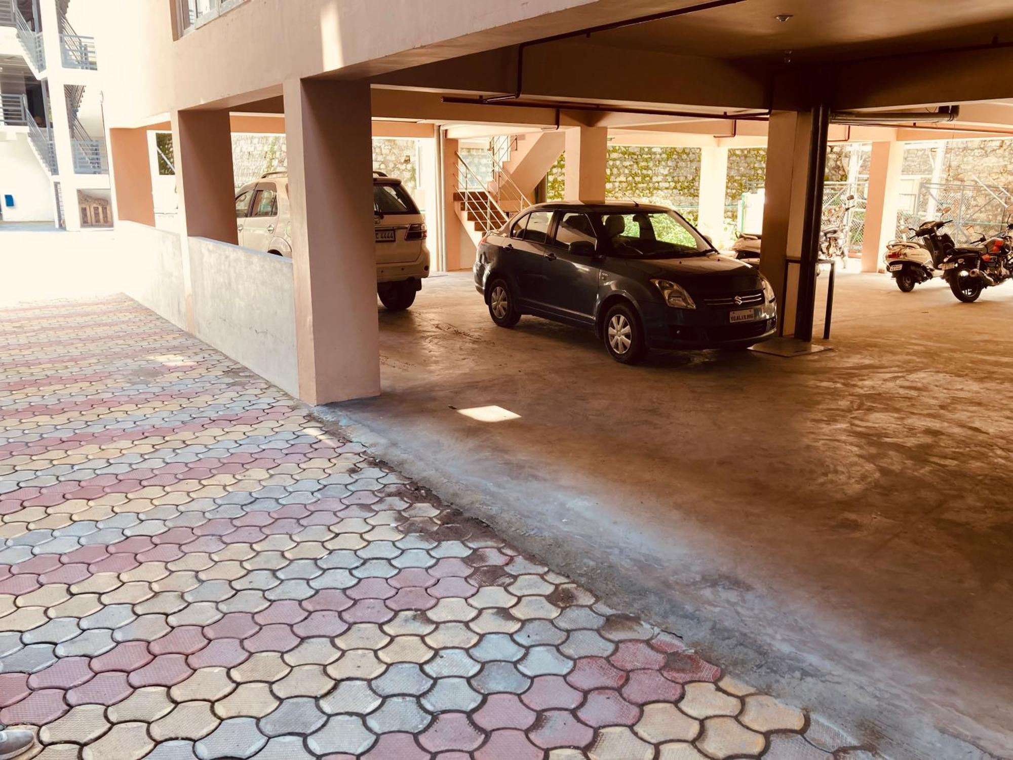 Vista Resort, Manali - ! Near Mall Road !! Hot & Cold Ac Rooms !! Best Selling !! Big Parking !! Luxury Collection !! Open Terrace !! Lift !! Playing Zone !! Property Of The Year ! Exterior foto